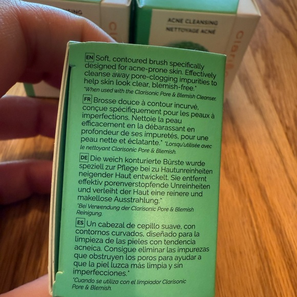 5 (SELLING SEPARATELY) Clarisonic Acne Cleansing Replacement Brush Heads - Picture 5 of 5